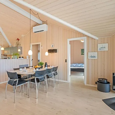 Dagny - 300m From The Sea By Interhome Фанё